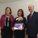 Maryam Nazemi receives Leading Women award from MPP Reza Moridi